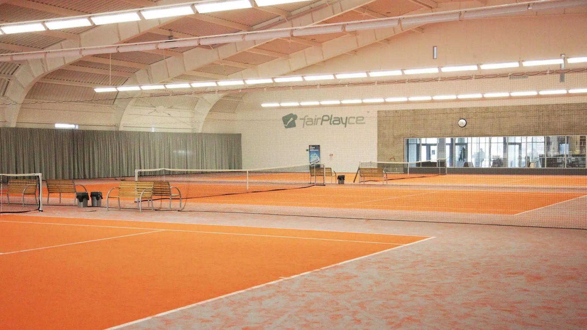*** Resort Hotel Fairplayce Poznan Polonya
